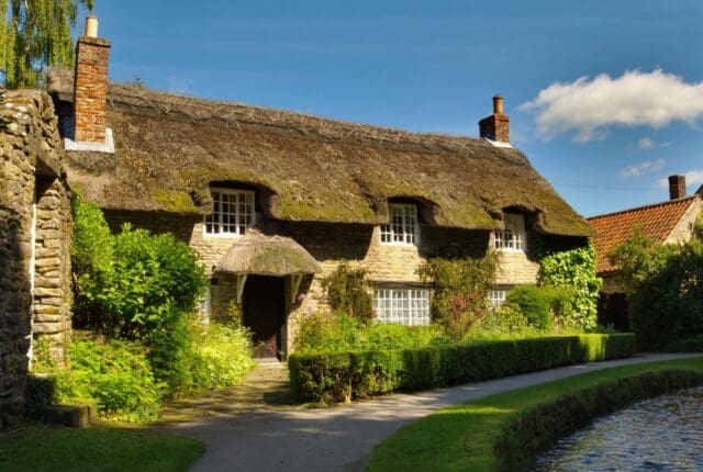 Thatched,Cottage,,Thornton,Le,Dale,,Yorkshire. house painting and decorating surrey