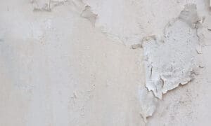 peeling paint on house exterior